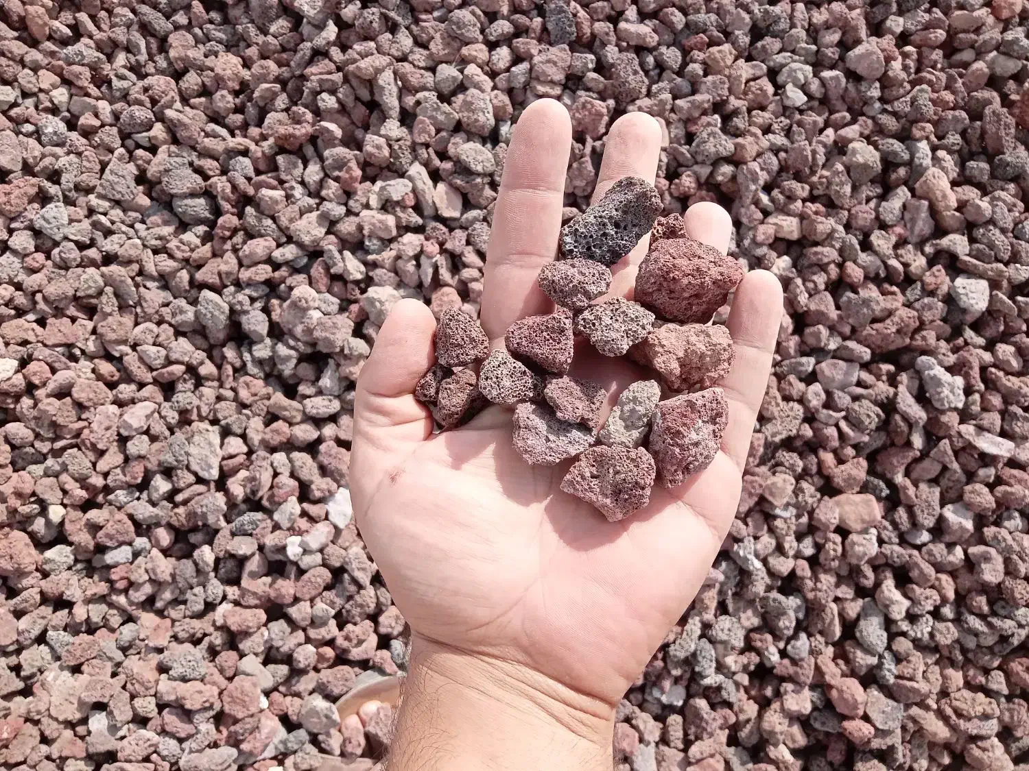 پوکه مشکی درجه یک|عمدهفروشی|ری, کارخانه سیمان|دیوار