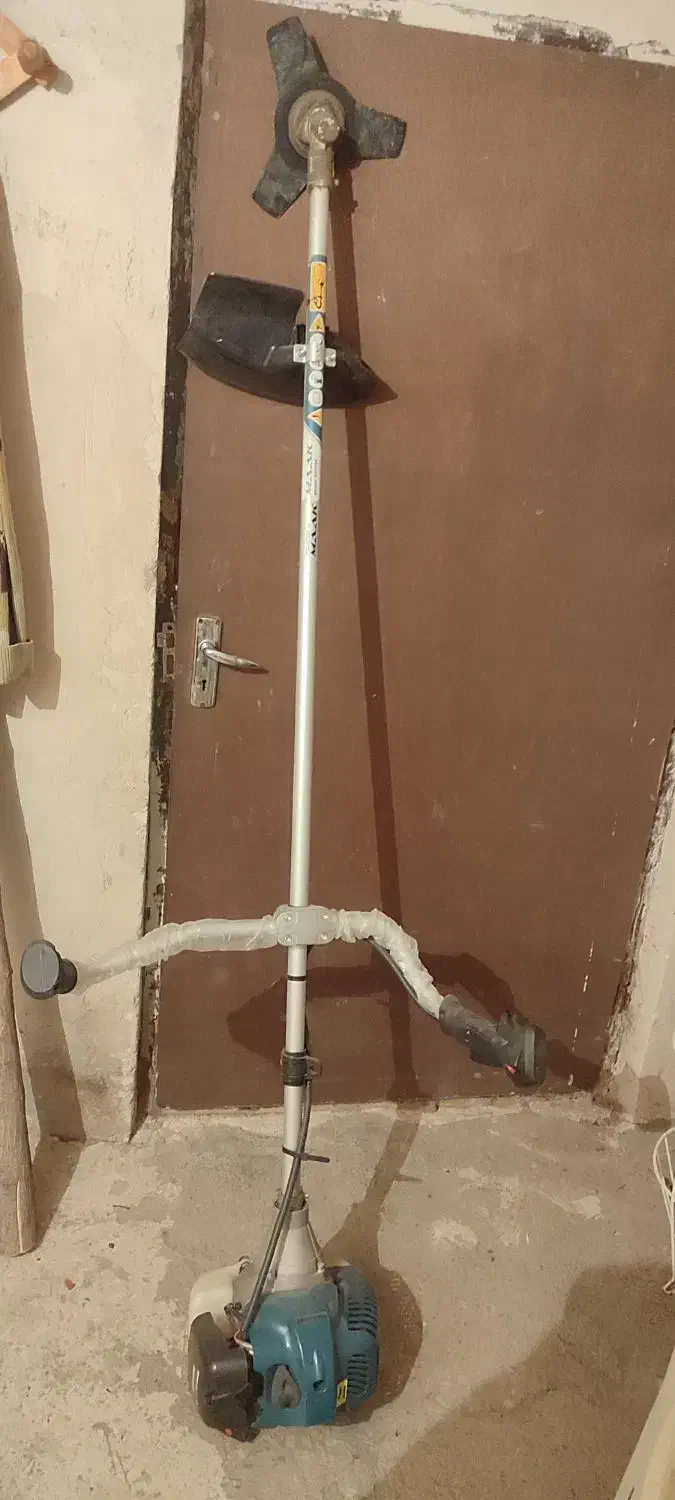 علف زن ماک|ابزارآلات|اهر, |دیوار