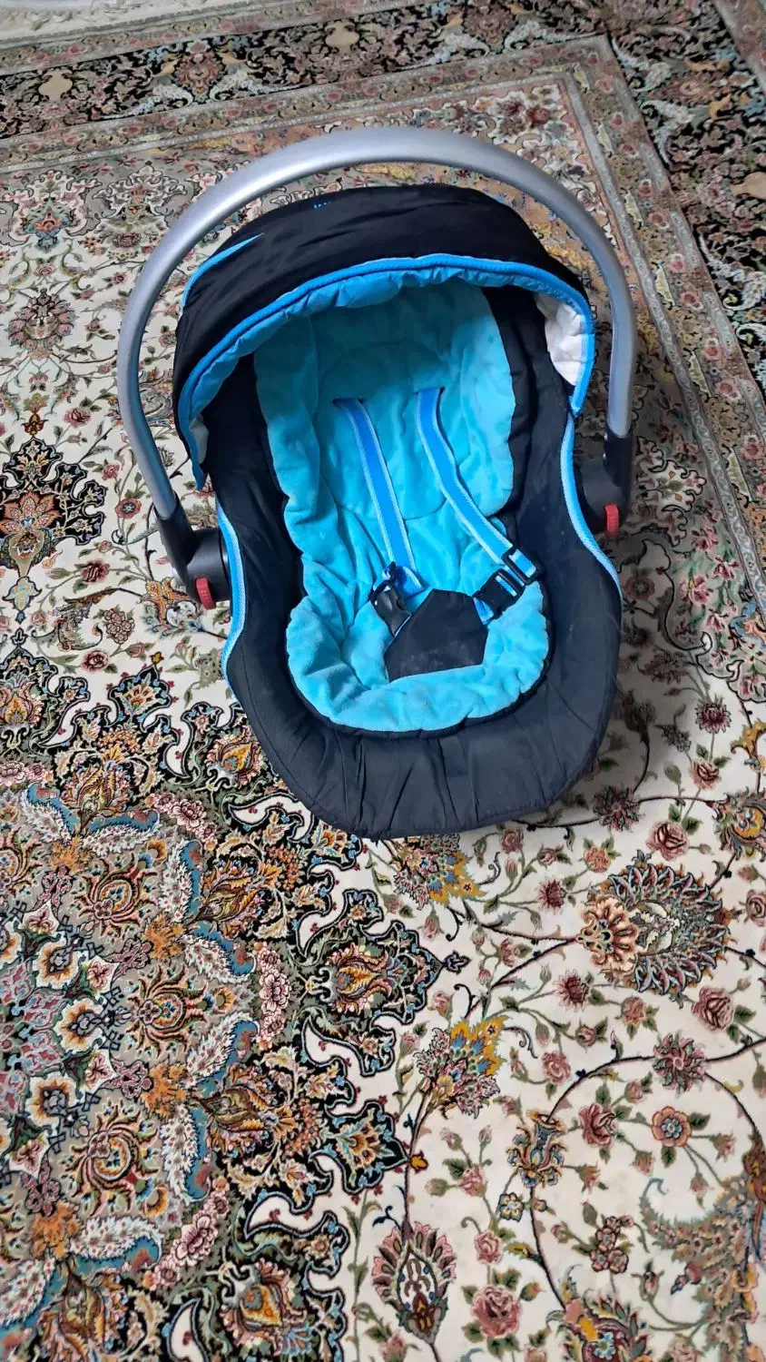 کریر سالم وتمیز|کالسکه و لوازم جانبی|تهران, باغ خزانه|دیوار