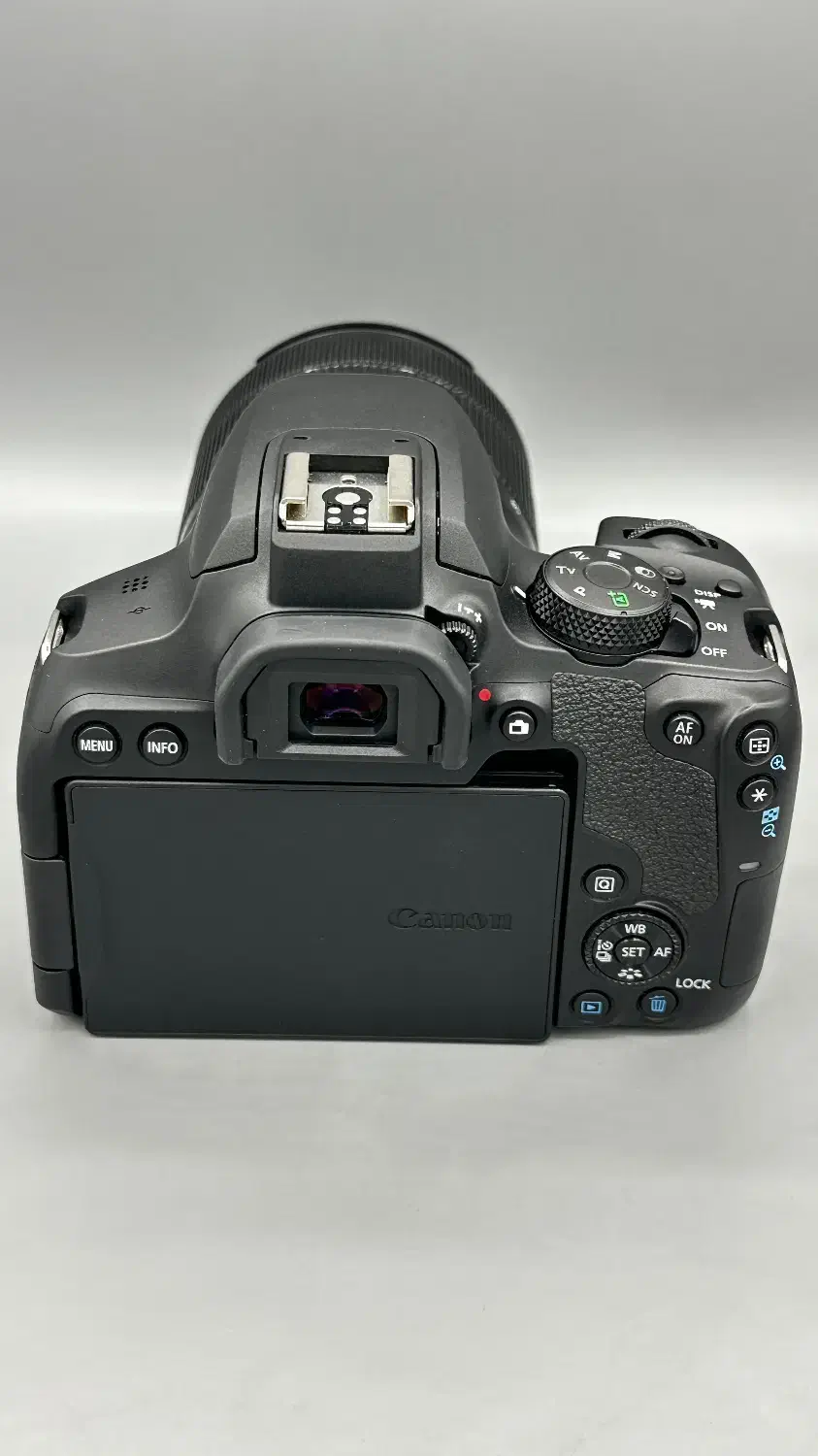 دوربین عکاسی کانن Canon EOS 850D kit EF-S 18-135m|دوربین عکاسی و فیلمبرداری|شیراز, سینما سعدی|دیوار