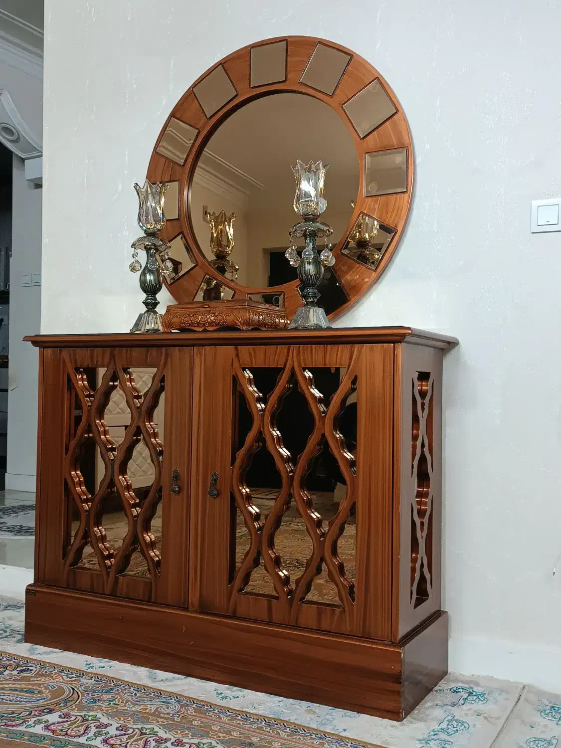 کنسول شرکتی|بوفه، ویترین، کنسول|ری, علایین|دیوار