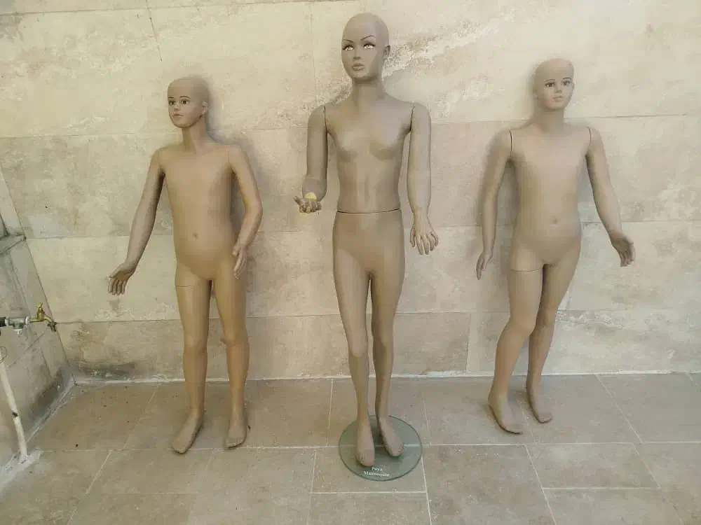 مانکن بچگانه|فروشگاه و مغازه|قم, زنبیل آباد|دیوار