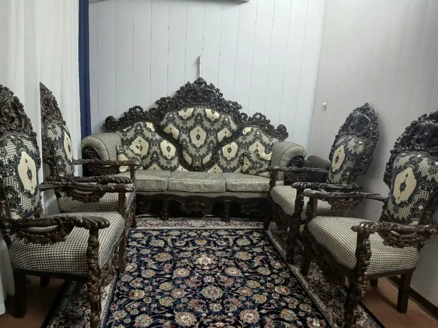 مبل  مدل مصری   و جلو مبلی|مبلمان خانگی و میز عسلی|قم, گلزار|دیوار