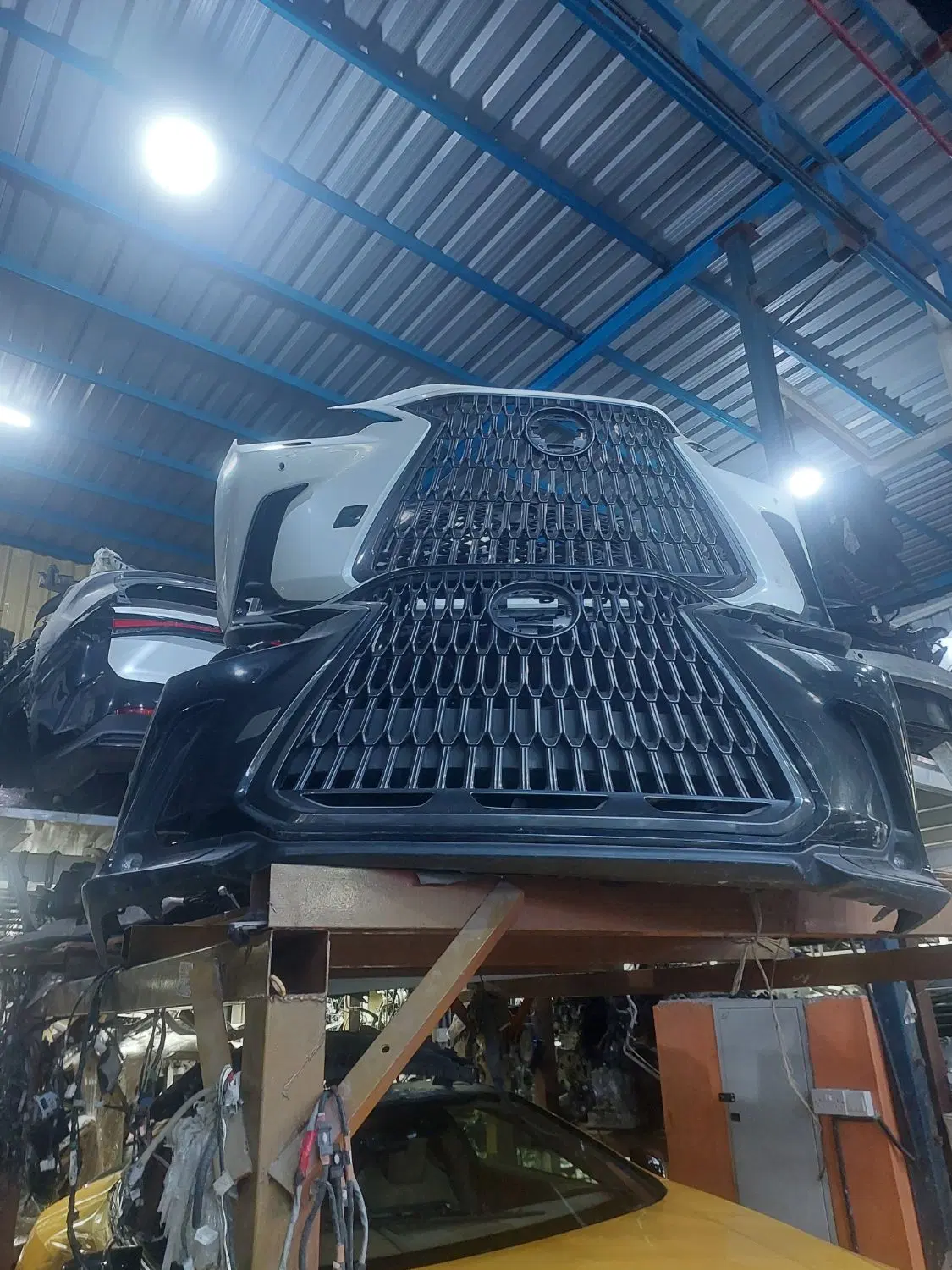 قطعات تویوتا، لکسوس، بنز، BMW|قطعات یدکی و لوازم جانبی|تهران, طرشت|دیوار