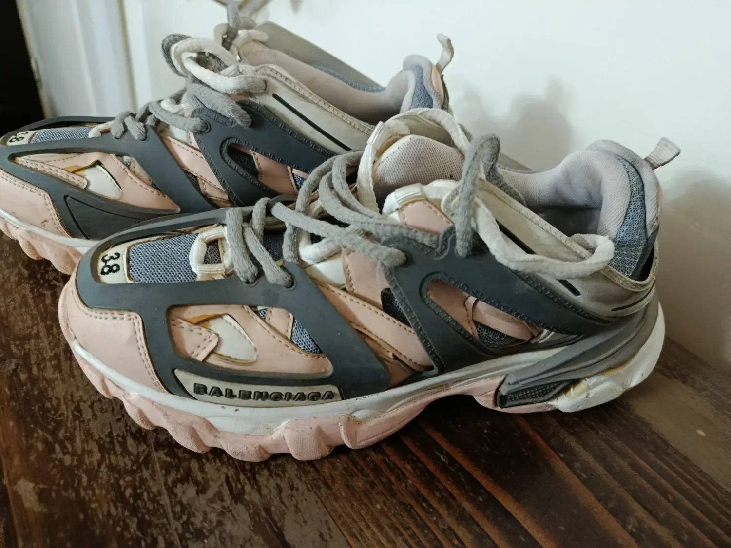 کتونی زنانه بدون هیچ ایرادی سایز۳۸|کیف، کفش، کمربند|قرچک, زیبا شهر|دیوار