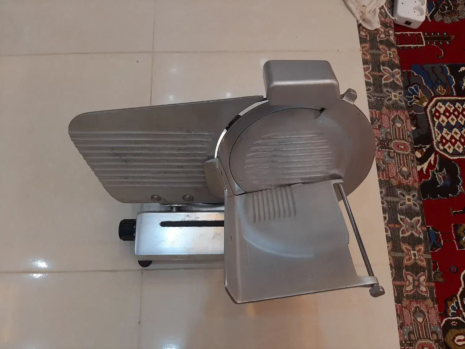 کالباس بر ایتالیایی برند اوماس|کافیشاپ و رستوران|گیلان غرب, |دیوار