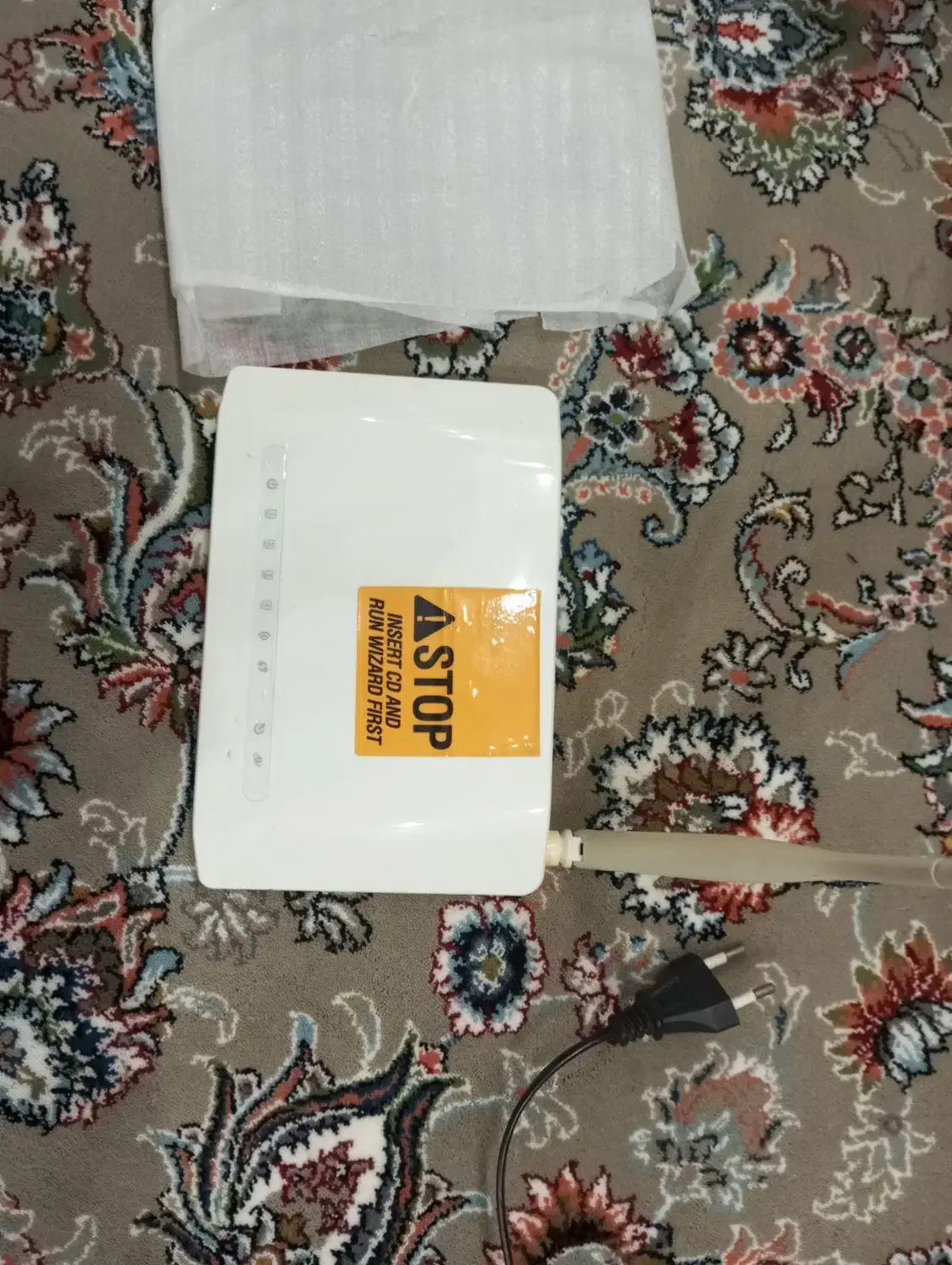 مودم دلینک اصل 4 پورت سرعت بالا|مودم و تجهیزات شبکه|اردبیل, |دیوار