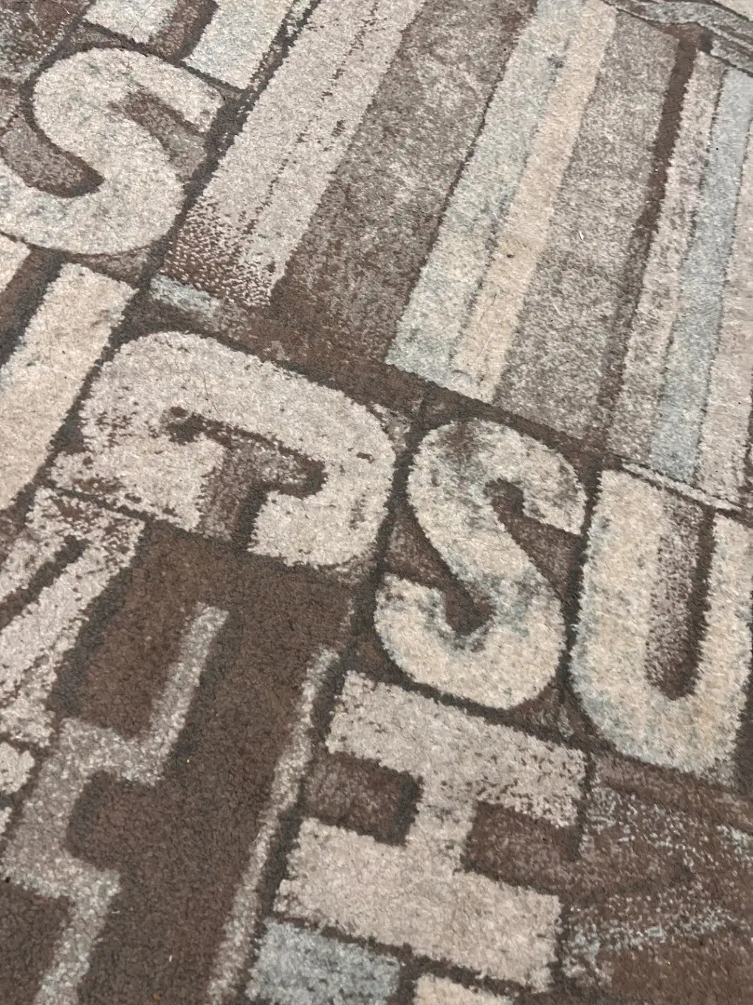 قالیچه اسپرت|فرش|رشت, معلم|دیوار