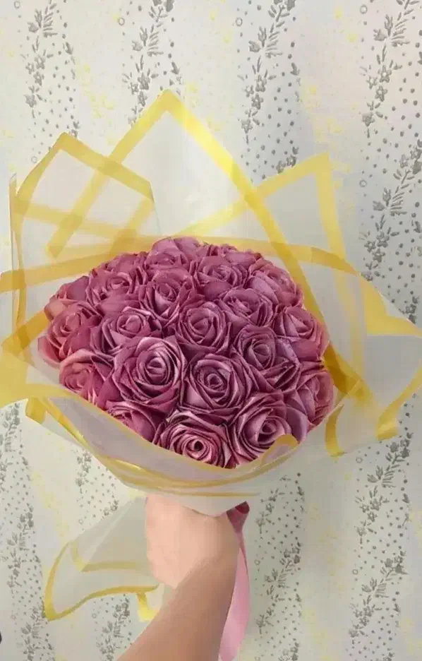 دسته گل و باکس گلهای آماده اقتصادی فقط ۳۰۰|گل مصنوعی|کرمان, |دیوار