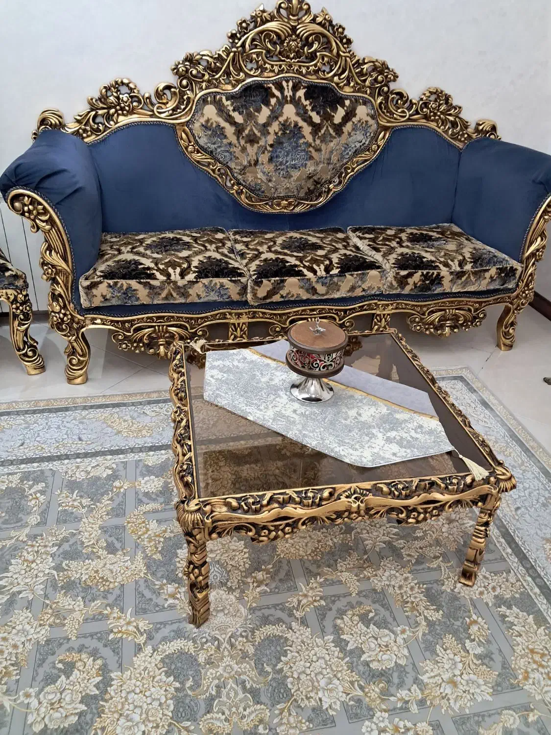 مبل سلطنتی ۹ نفره|مبلمان خانگی و میز عسلی|تهران, شهرک شریعتی|دیوار