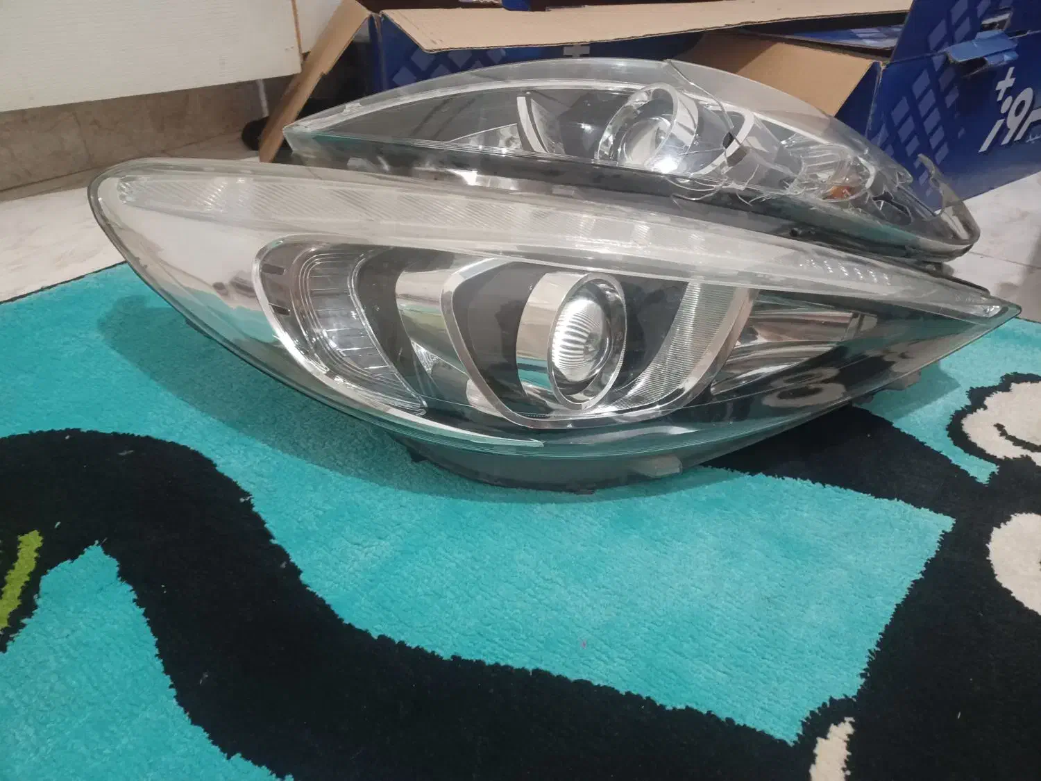 چراغ جلو 207|قطعات یدکی و لوازم جانبی|ری, دیلمان|دیوار