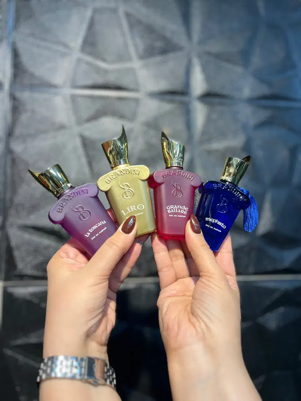 عطر برندینی ۳۳ میل  کوچک ولی فوق‌العاده باکیفیت|آرایشی، بهداشتی، درمانی|شیراز, ملاصدرا|دیوار