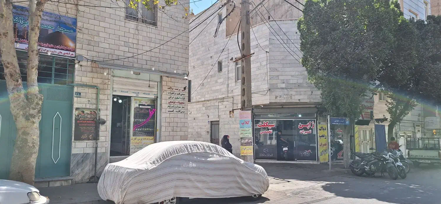 ۱۳۰متر زمین ۲باب مغازه ۲ طبقه مسکونی با جواز ساخت|فروش زمین و ملک کلنگی|تهران, شهرک ولیعصر جنوبی|دیوار