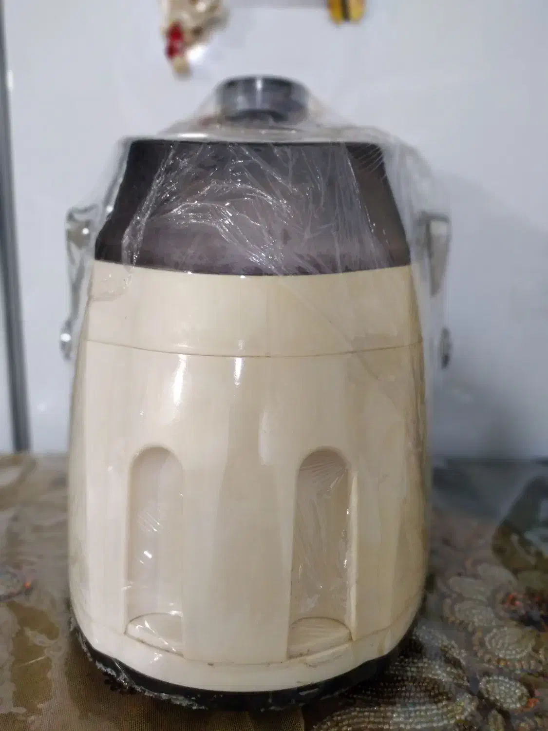 سالم سلامت در حد نو|سایر لوازم برقی|اقبالیه, |دیوار