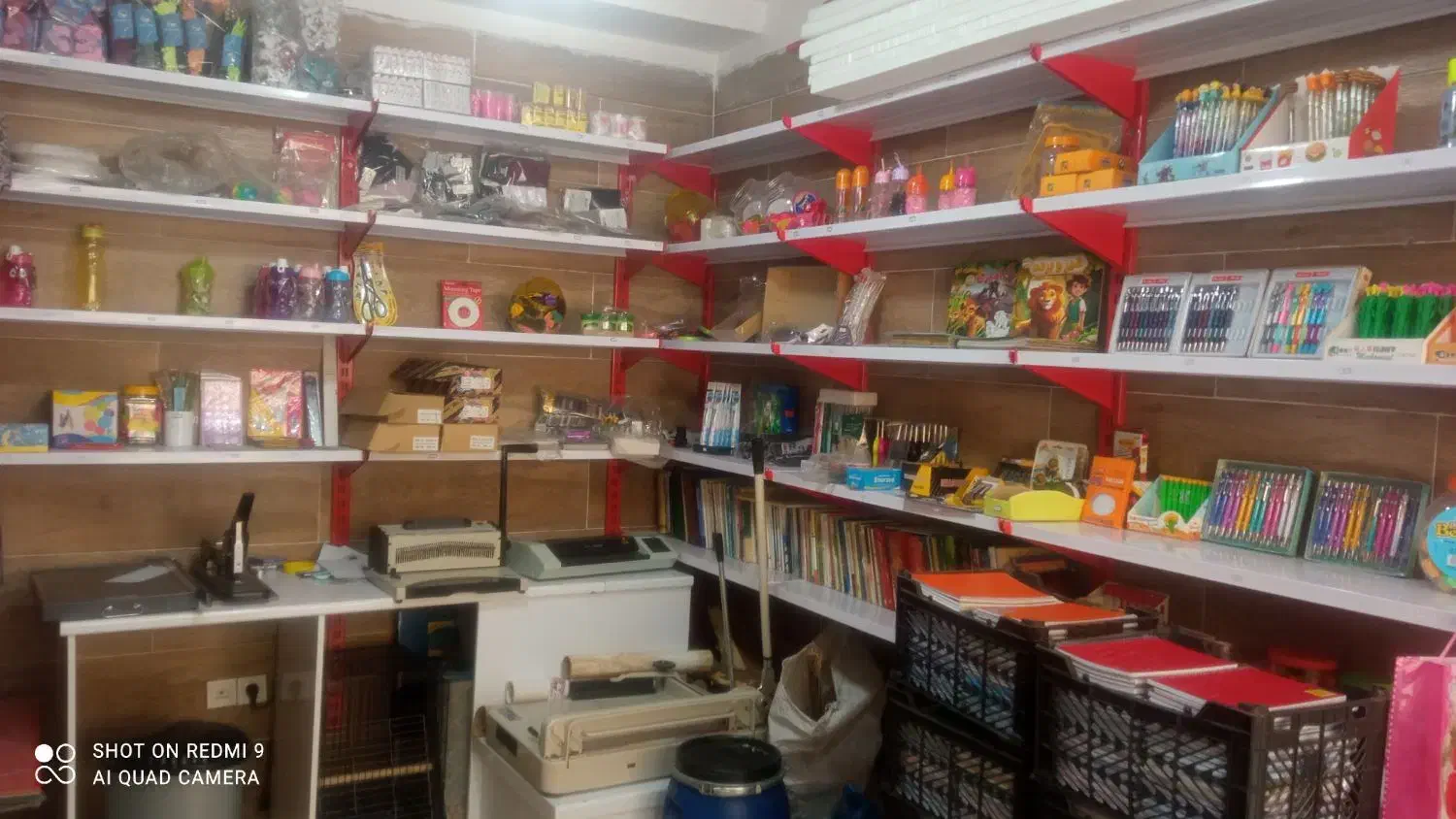 قفسه مغازه|فروشگاه و مغازه|قرچک, میرزائی جنوبی|دیوار