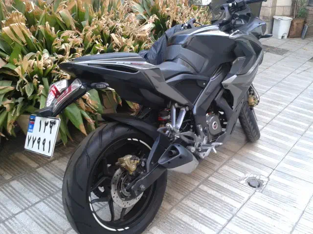 موتور RS 200 در حد|موتورسیکلت|تهران, خاوران|دیوار