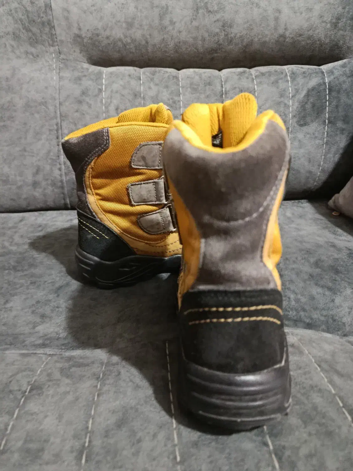 پوتین خارجی نونو فقط باید شسته بشه سایز ۲۹|کفش و لباس بچه|کرمانشاه, |دیوار