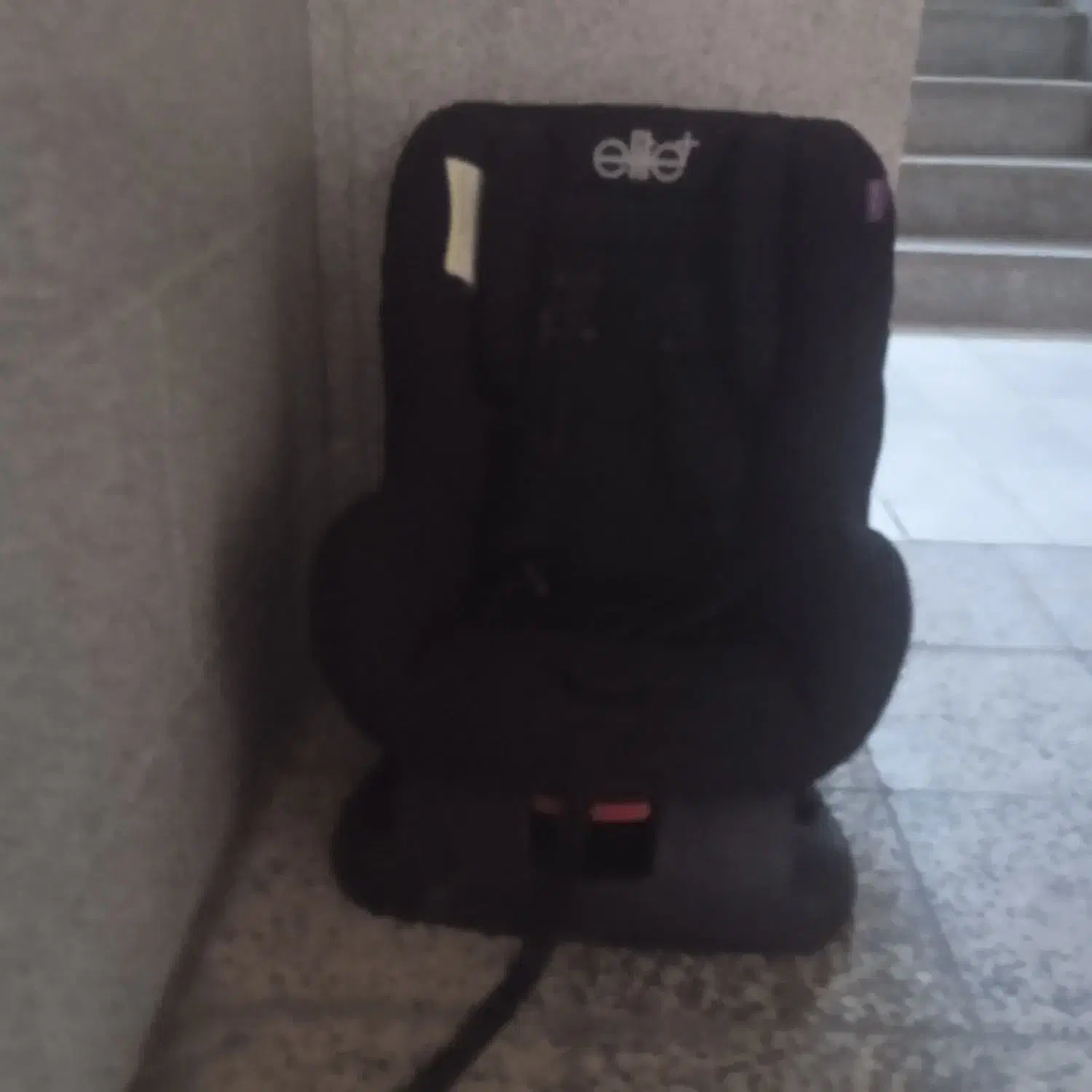 صندلی کودک|تخت و صندلی بچه|کرمان, |دیوار