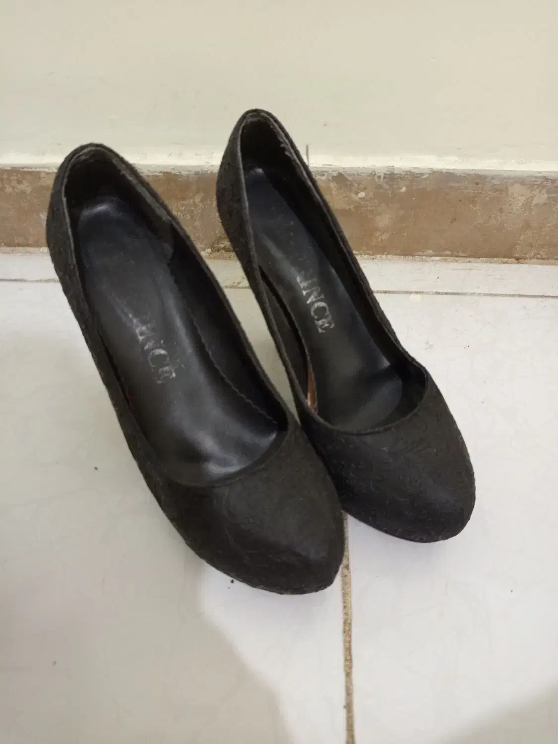 کفش مجلسی زنانه|کیف، کفش، کمربند|تهران, سبلان (لشگر)|دیوار