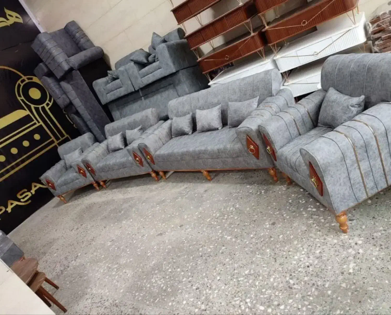 مبل کیان(ارسال رایگان)|مبلمان خانگی و میز عسلی|سنندج, |دیوار