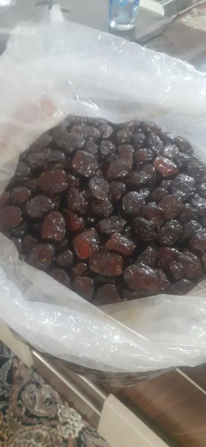 فروش خرمای آلوچه ای یا مرداسنگ در یزد|حراج|یزد, |دیوار