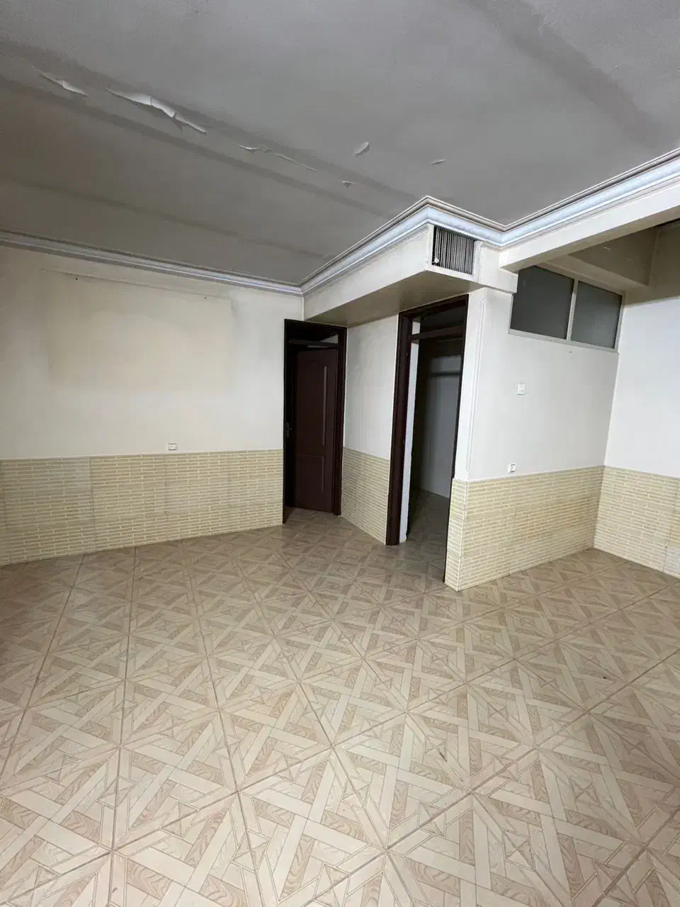 حیات ویلایی رهن و اجاره|اجارهٔ خانه و ویلا|ری, سیزده آبان|دیوار