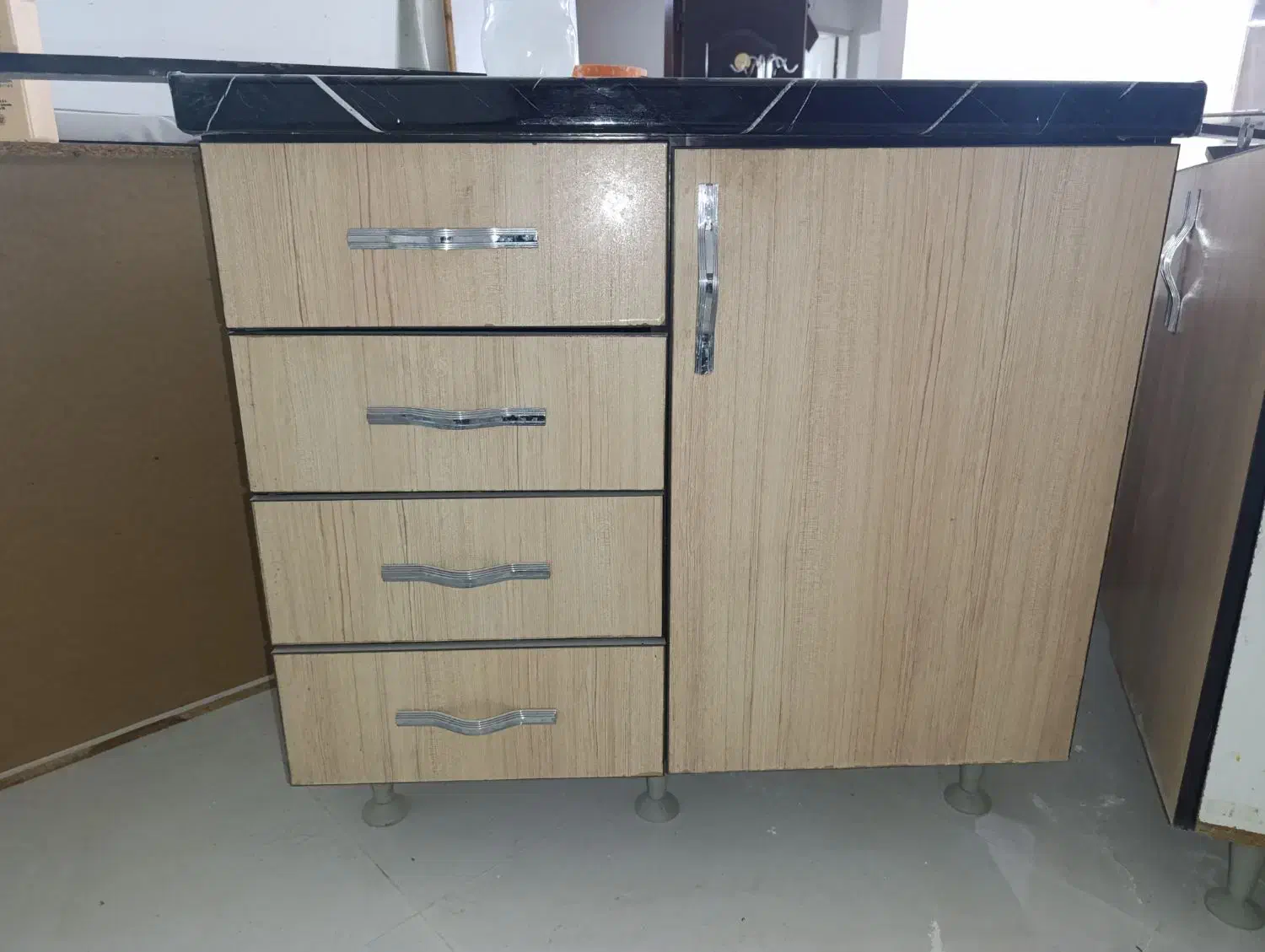 کابینت|مصالح و تجهیزات ساختمان|مشهد, بهاران|دیوار