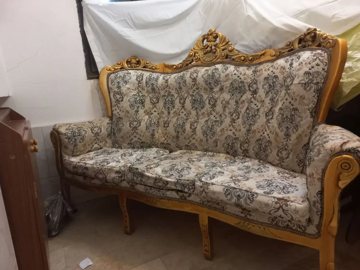 مبل ۷ نفره سلطنتی|مبلمان خانگی و میز عسلی|رباط‌کریم, الارد|دیوار