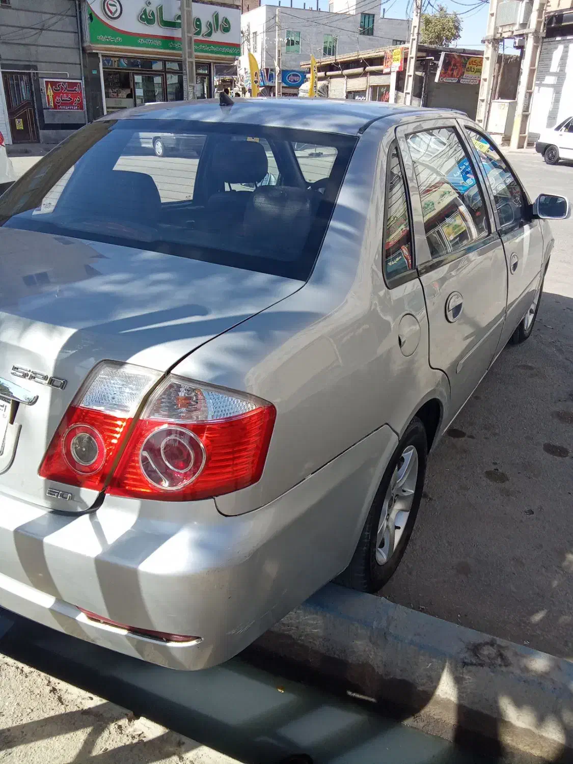 لیفان ۵۲۰|خودرو سواری و وانت|چهارباغ, |دیوار