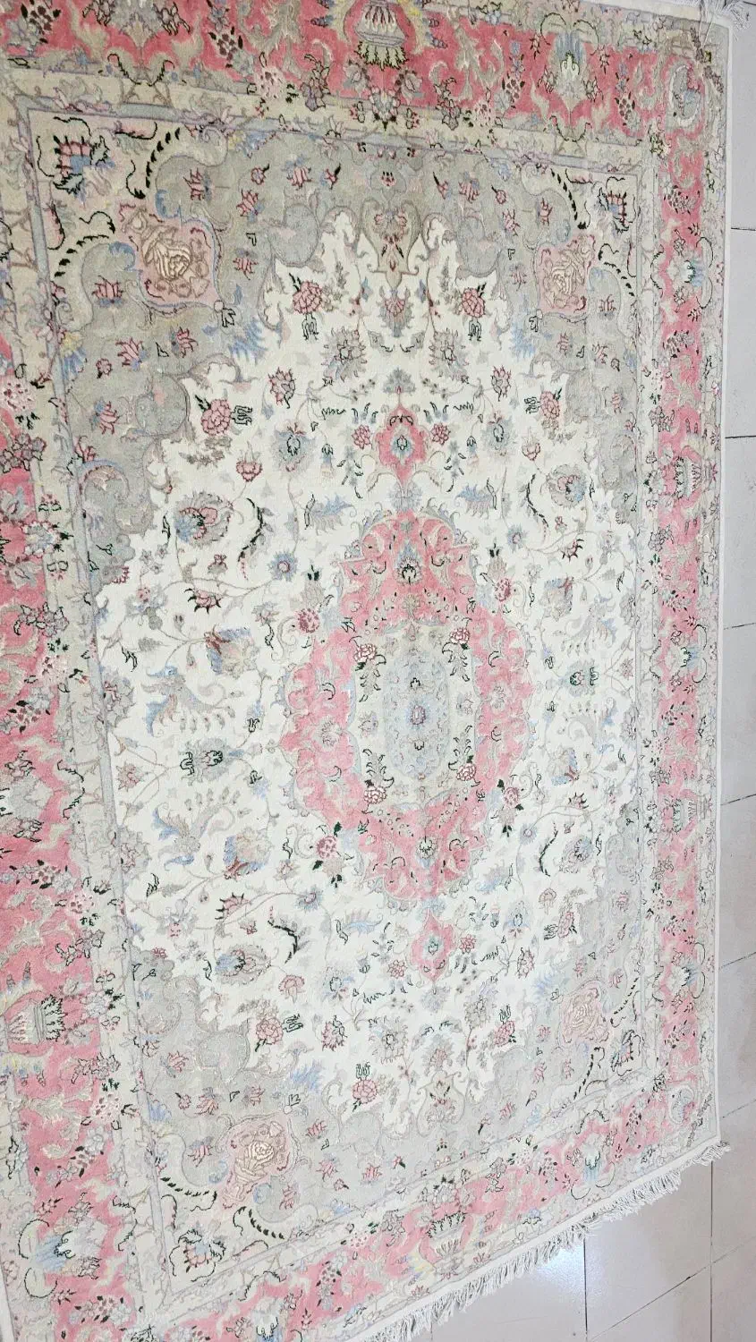 فرش ۶ متری کریم قلم ۴۰ رج|فرش|تبریز, |دیوار