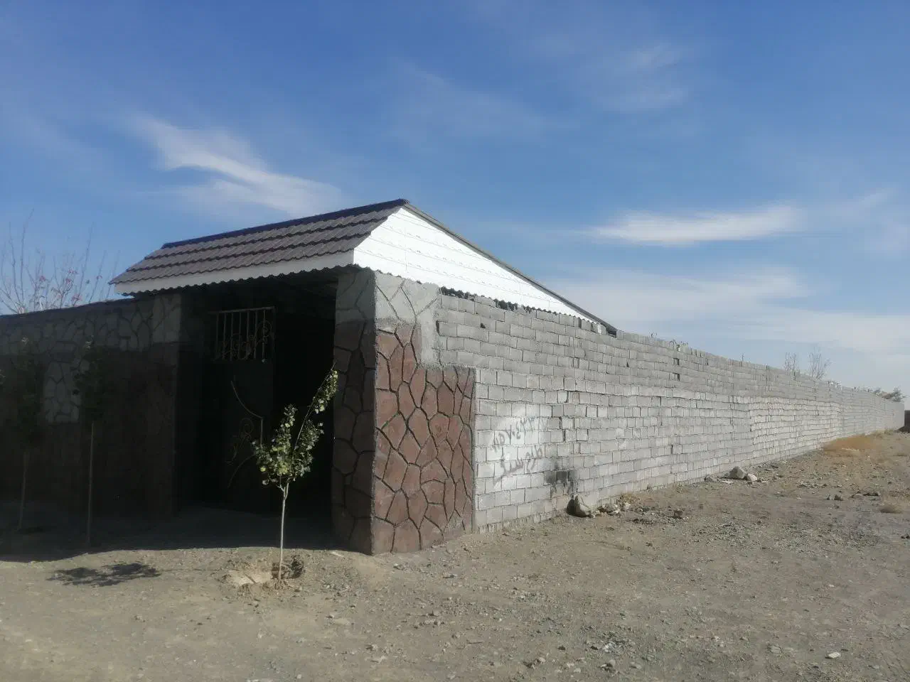 باغ ویلا|اجارهٔ کوتاه‌مدت ویلا و باغ|گلبهار, شهر جدید گلبهار|دیوار