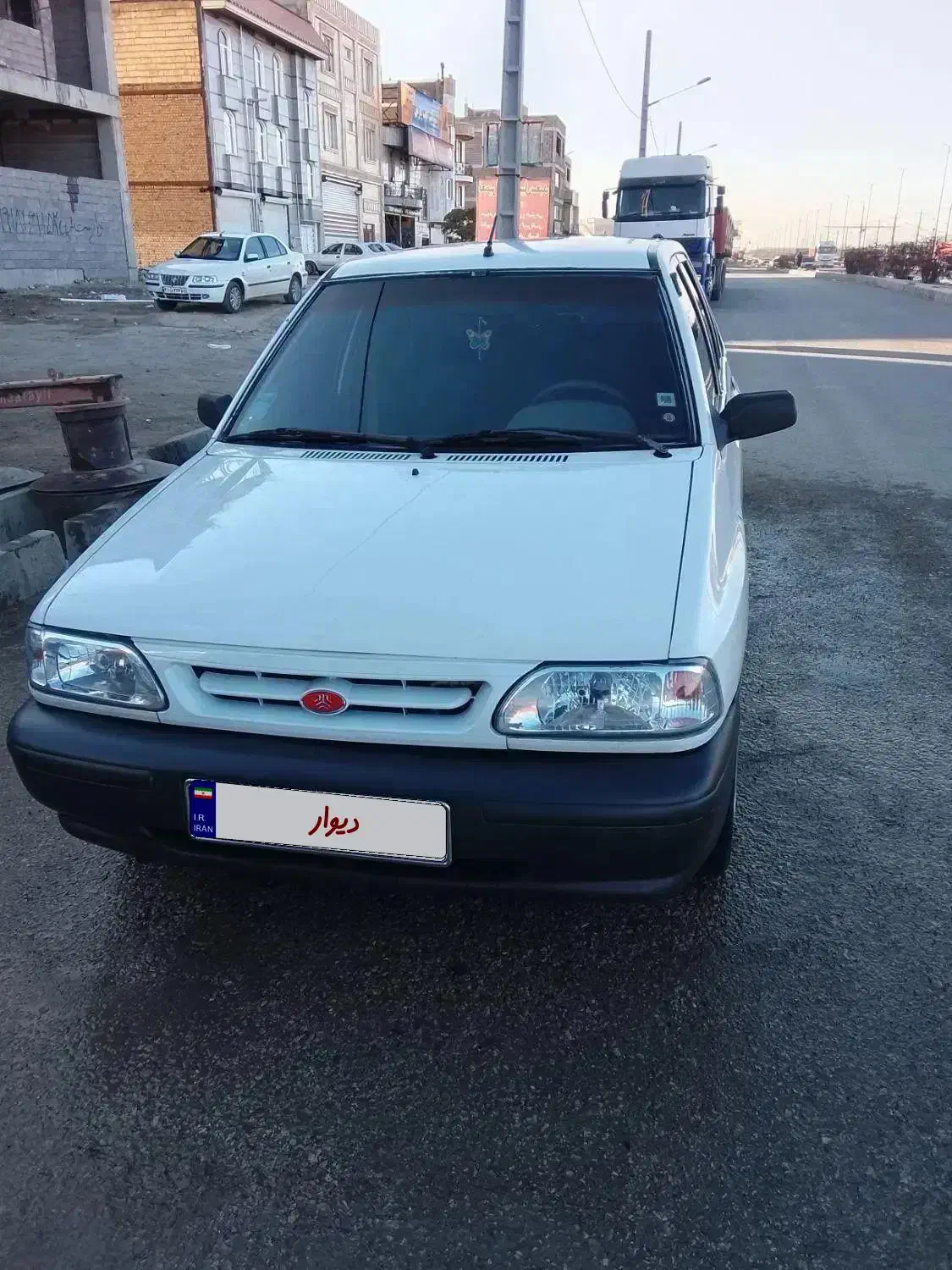 پراید۸۳ درحدخشک کاربراتور|خودرو سواری و وانت|قروه, |دیوار