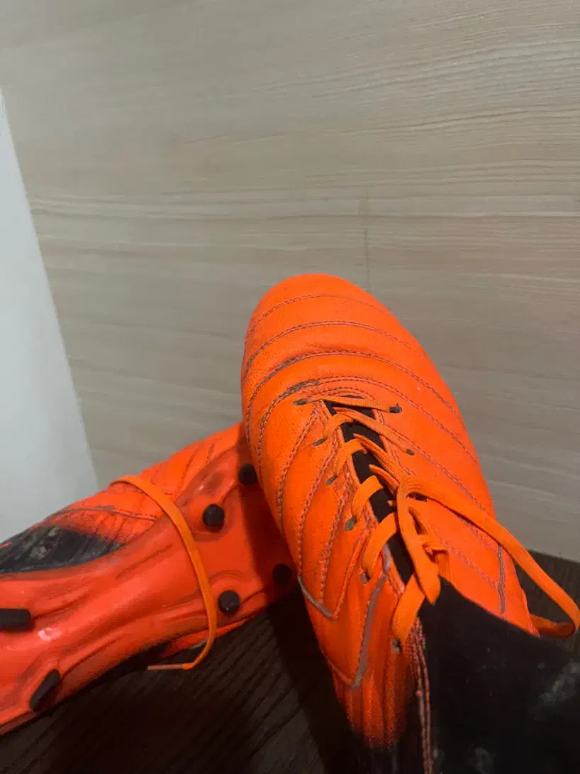 کتونی فوتبالی استوک|تجهیزات ورزشی|رشت, گلسار|دیوار