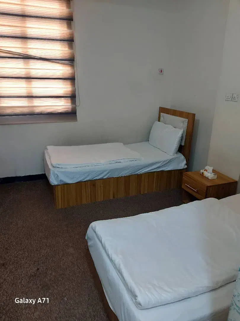 کربلا هتل و حسینیه ۱۵ و ۲۰ آبان ۷۹۰۰|تور و چارتر|بروجرد, |دیوار