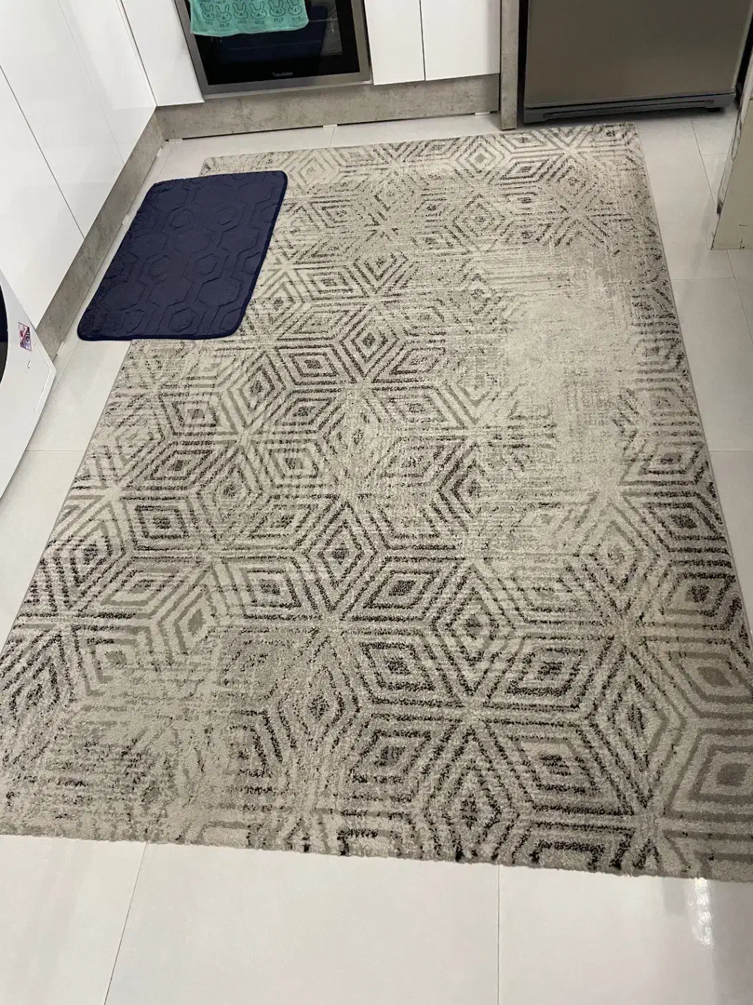 فرش ۱۲ متری با قیمت مناسب|فرش|رضوانشهر, |دیوار