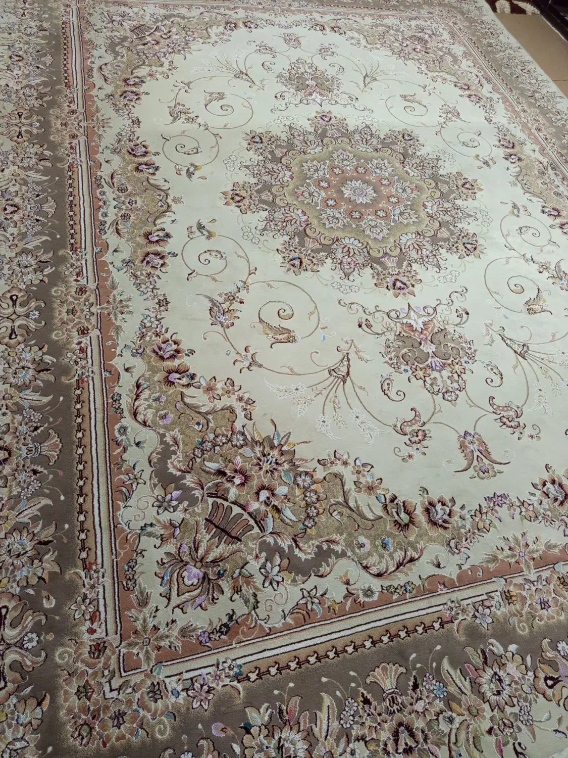 فرش 12متری|فرش|اسلام‌‌آباد غرب, |دیوار