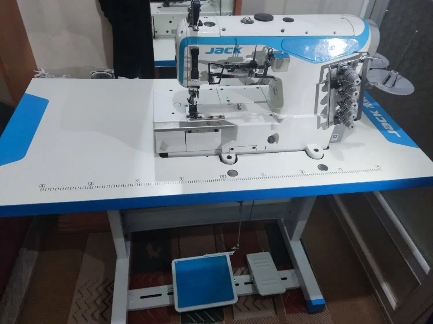 w4 جک|چرخ خیاطی و ریسندگی|برخوار, |دیوار