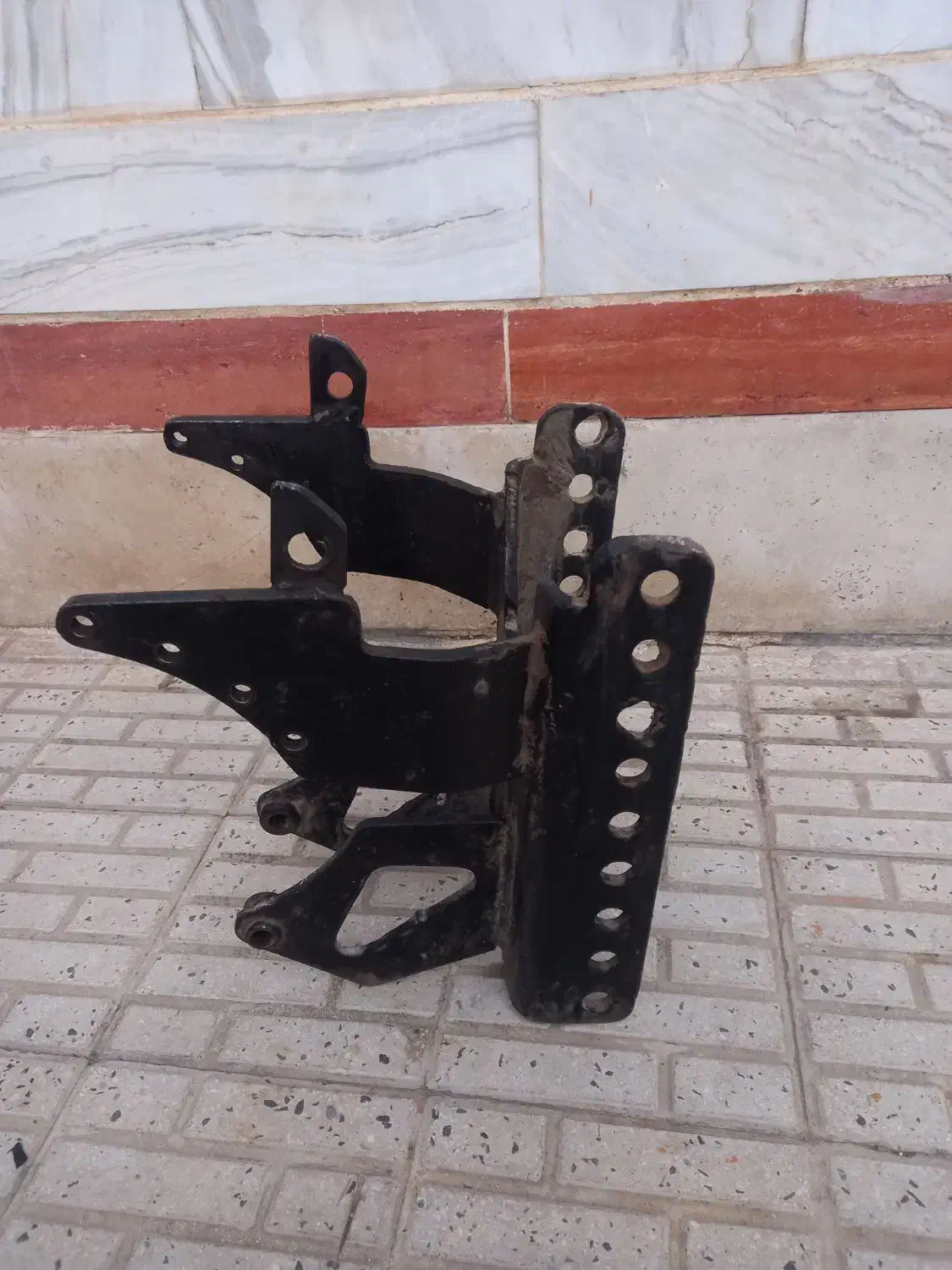 نردبانی تریلی بند|قطعات یدکی و لوازم جانبی|اردبیل, |دیوار