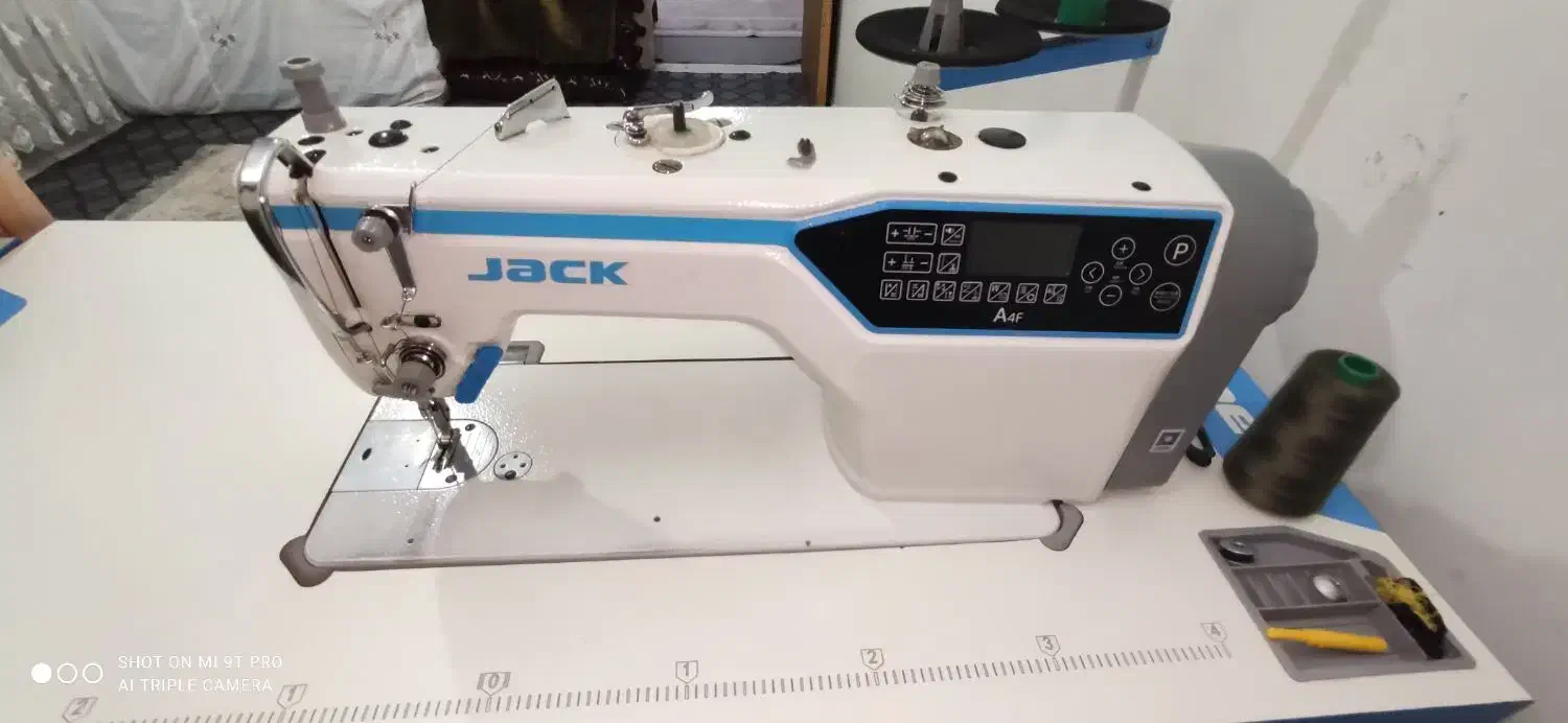 چرخ صنعتی A4F سخنگو (تماماتومات) + زیگزال 4نخ E3|چرخ خیاطی و ریسندگی|کرج, اخترآباد|دیوار