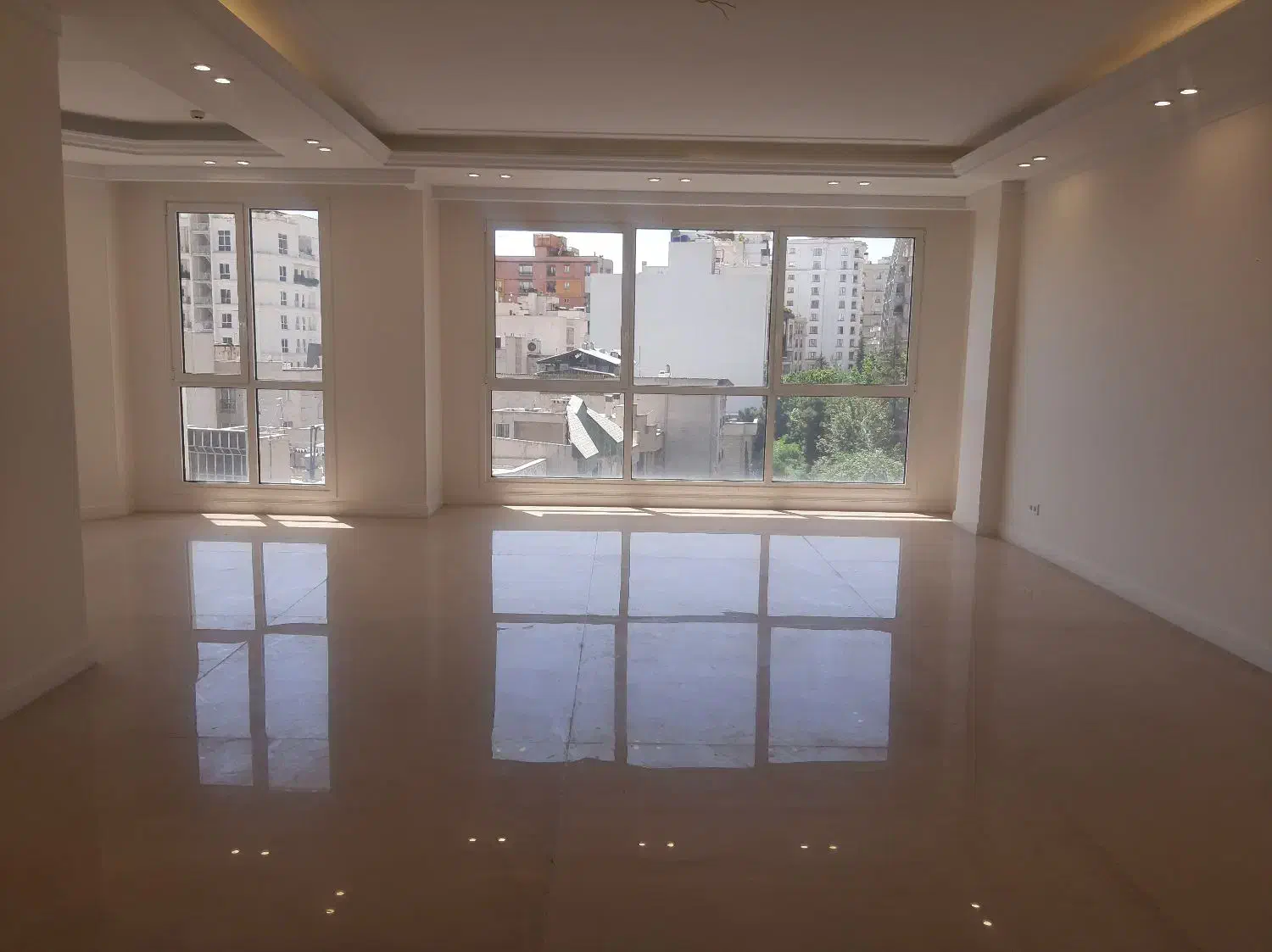 آپارتمان ۲۲۰متر ۳خوابه|فروش آپارتمان|تهران, فرمانیه|دیوار