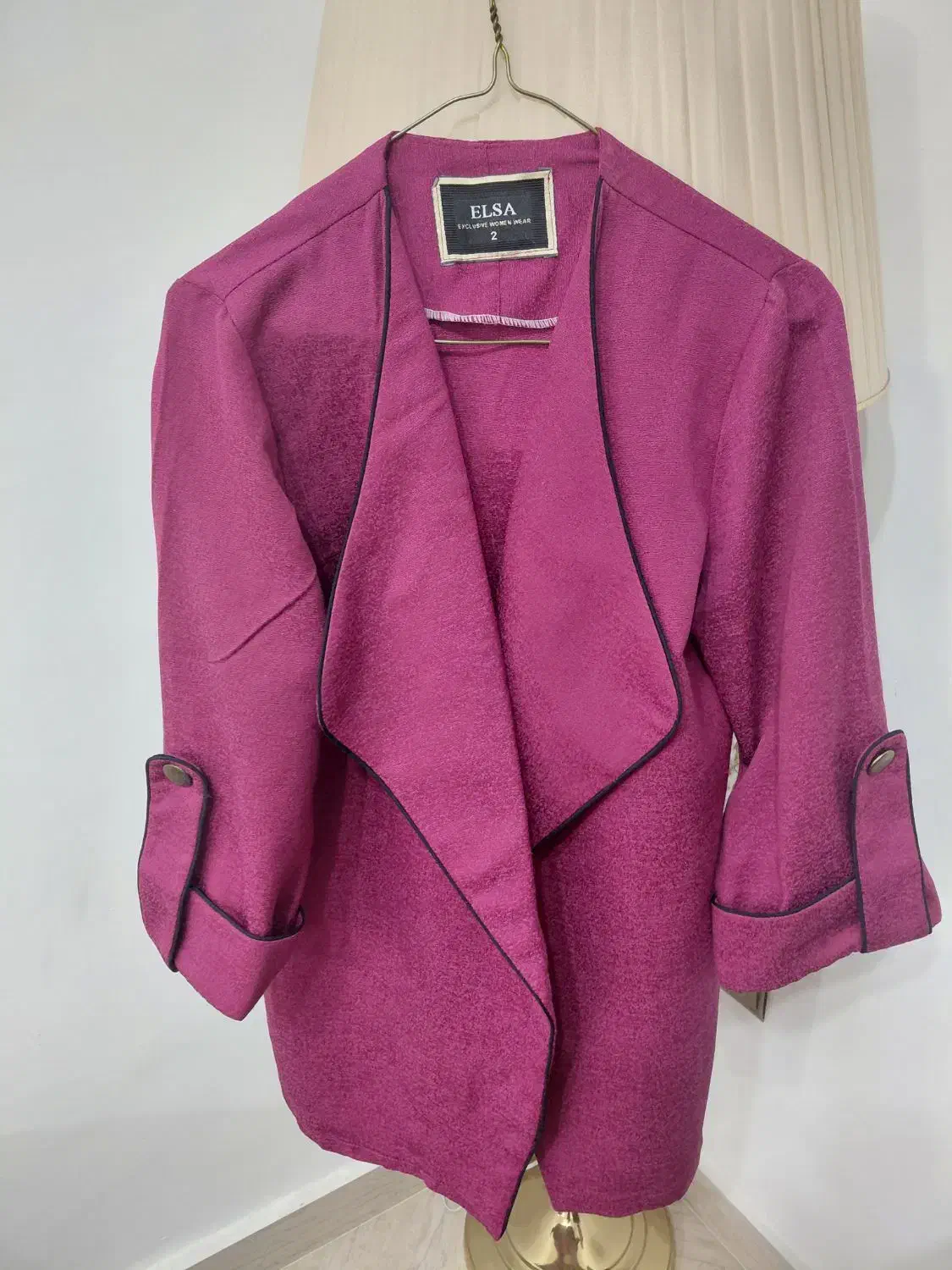 مانتو در حد نو|لباس|رشت, نخودچر|دیوار