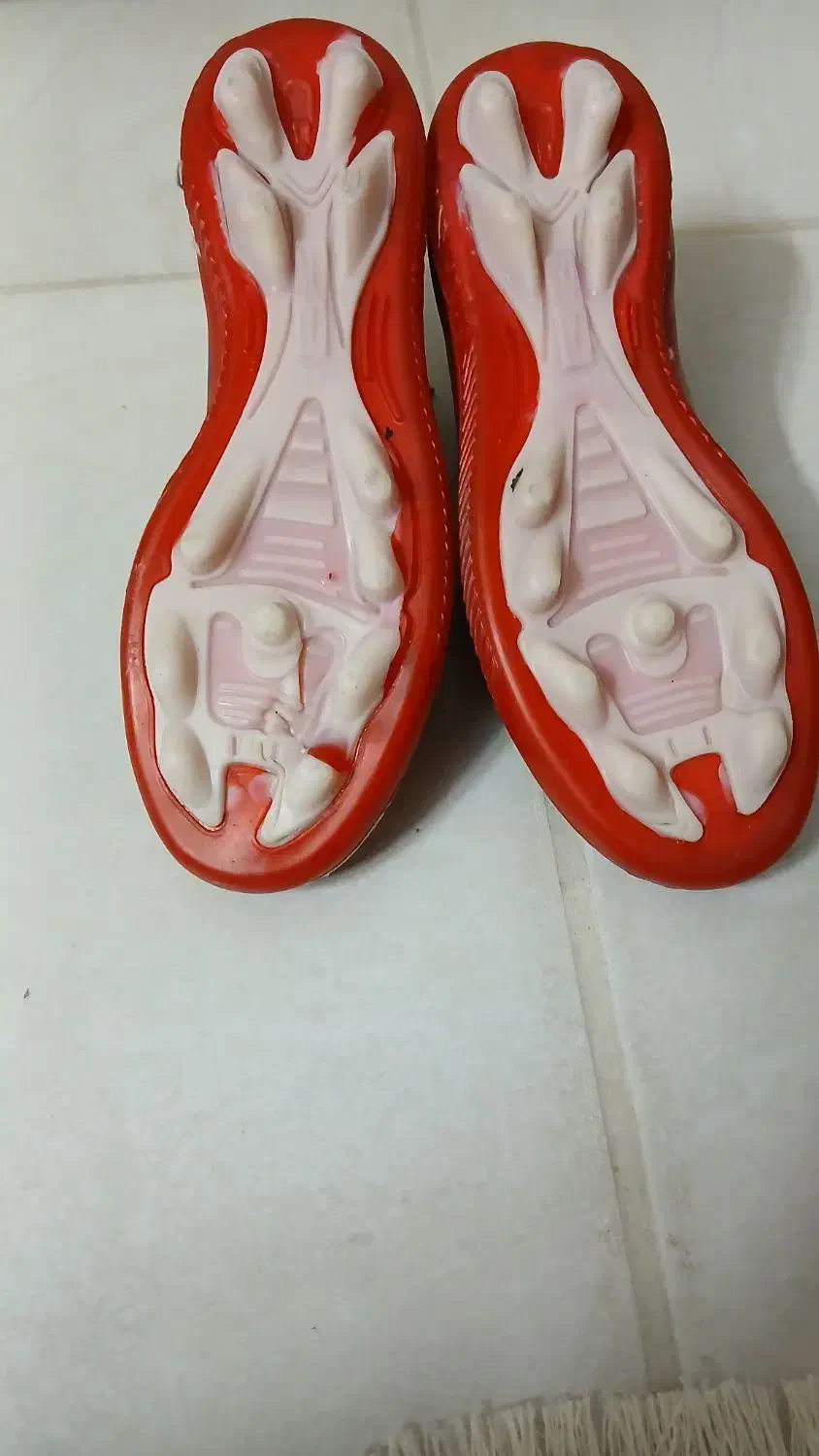 کفش چمن سایز ۴۰|تجهیزات ورزشی|مشهد, هنرستان|دیوار