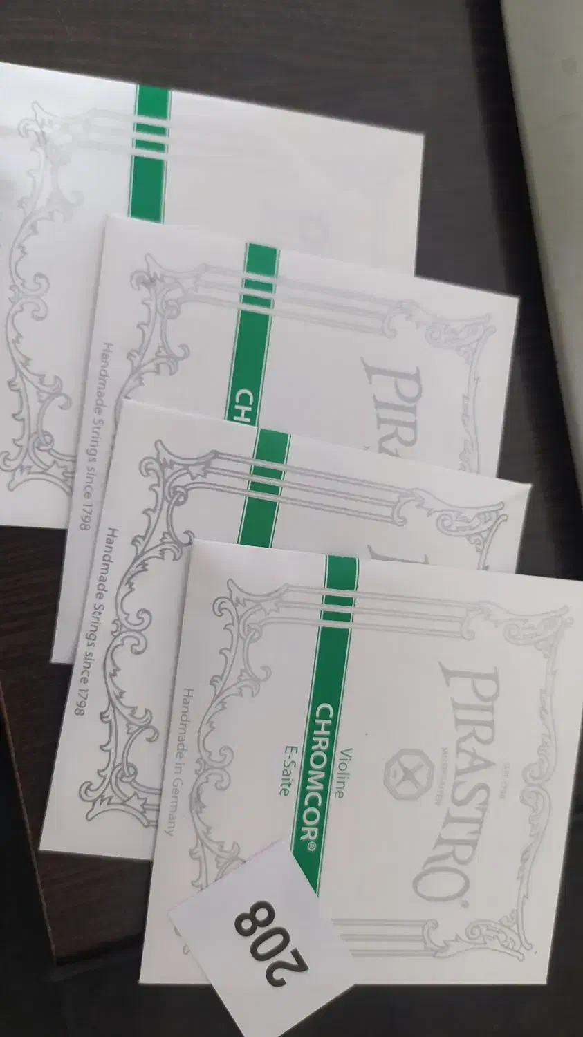 سیم ویولن پیراستروی سبز اورجینال|ویولن|رشت, معلم|دیوار