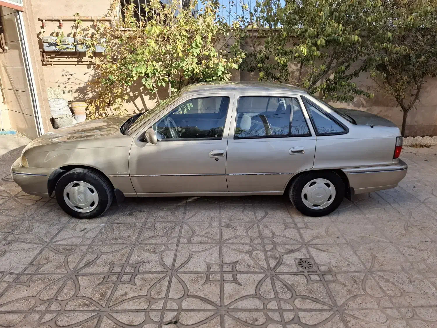 دووسیلومدل۸۱کم کار|خودرو سواری و وانت|سنندج, |دیوار