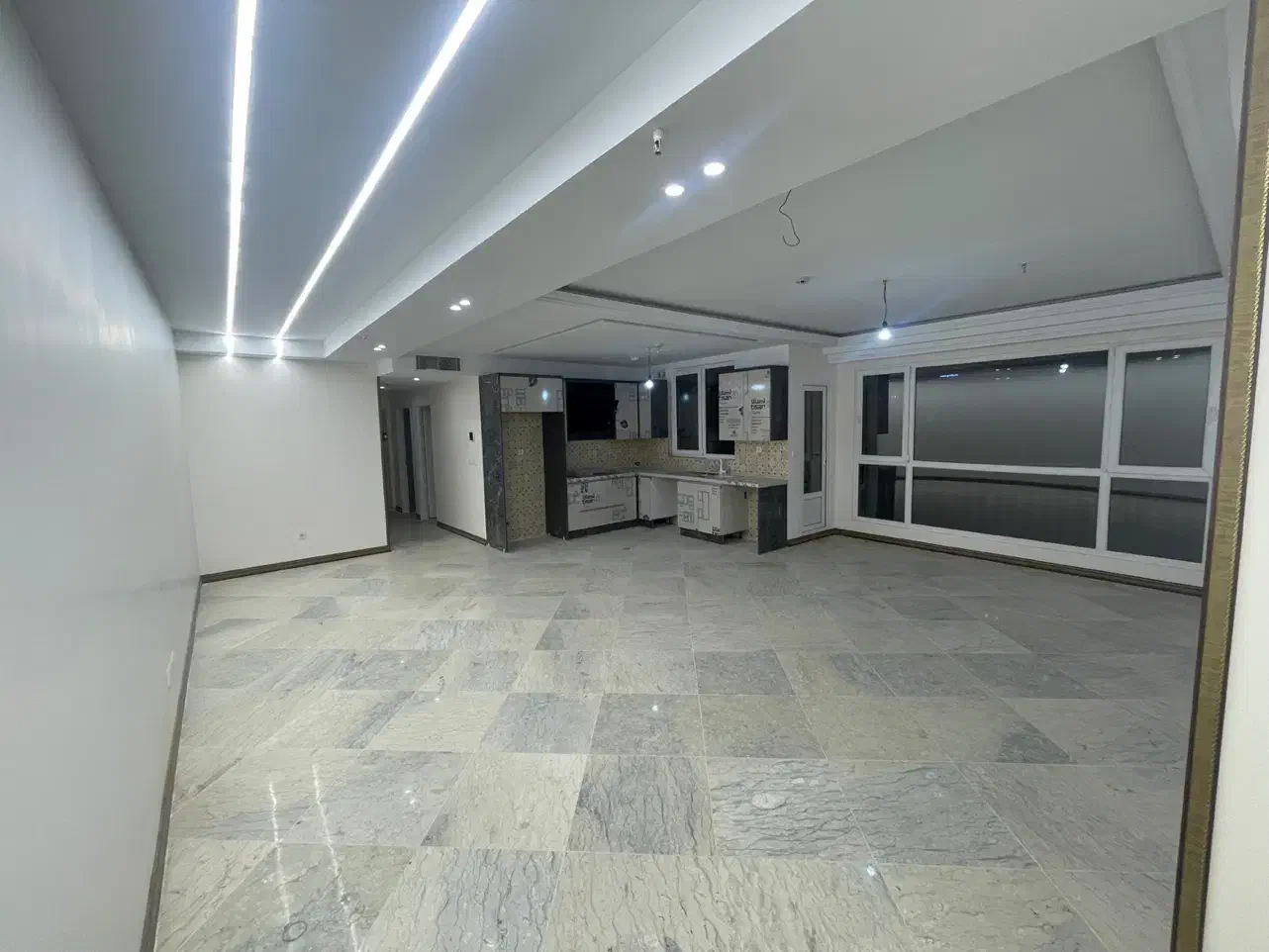 ۱۰۰متر خوش نقشه ۲خواب ،متریال درجه یک،لاکچری منطقه|فروش آپارتمان|تهران, کاج|دیوار