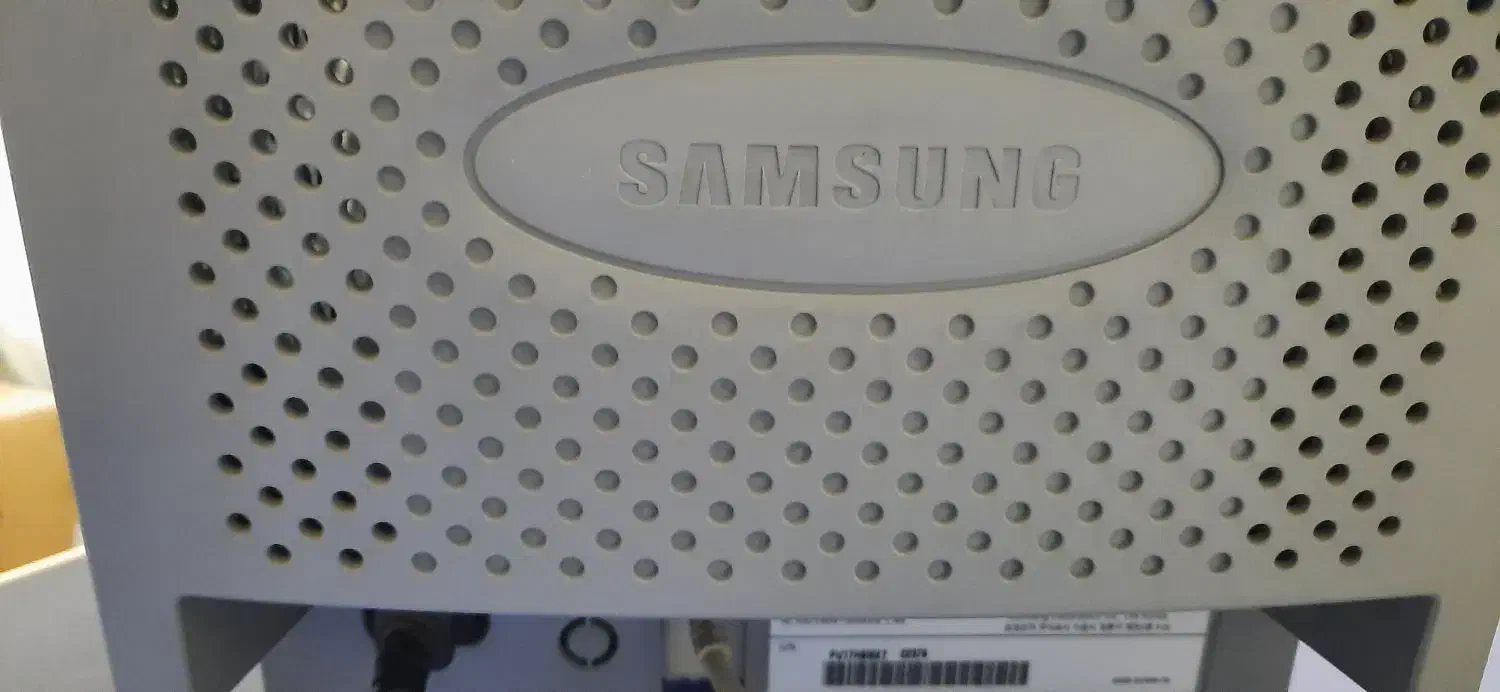 مانیتور سامسونگ در حد نو|قطعات و لوازم جانبی رایانه|تهران, امام زاده حسن|دیوار