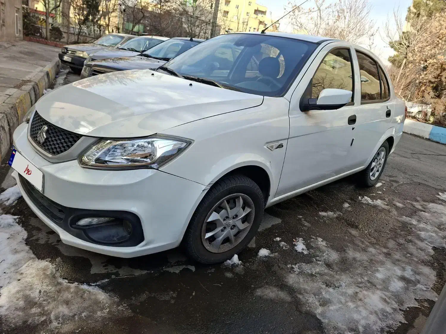 ساینا s خشک و صفر|خودرو سواری و وانت|تبریز, |دیوار