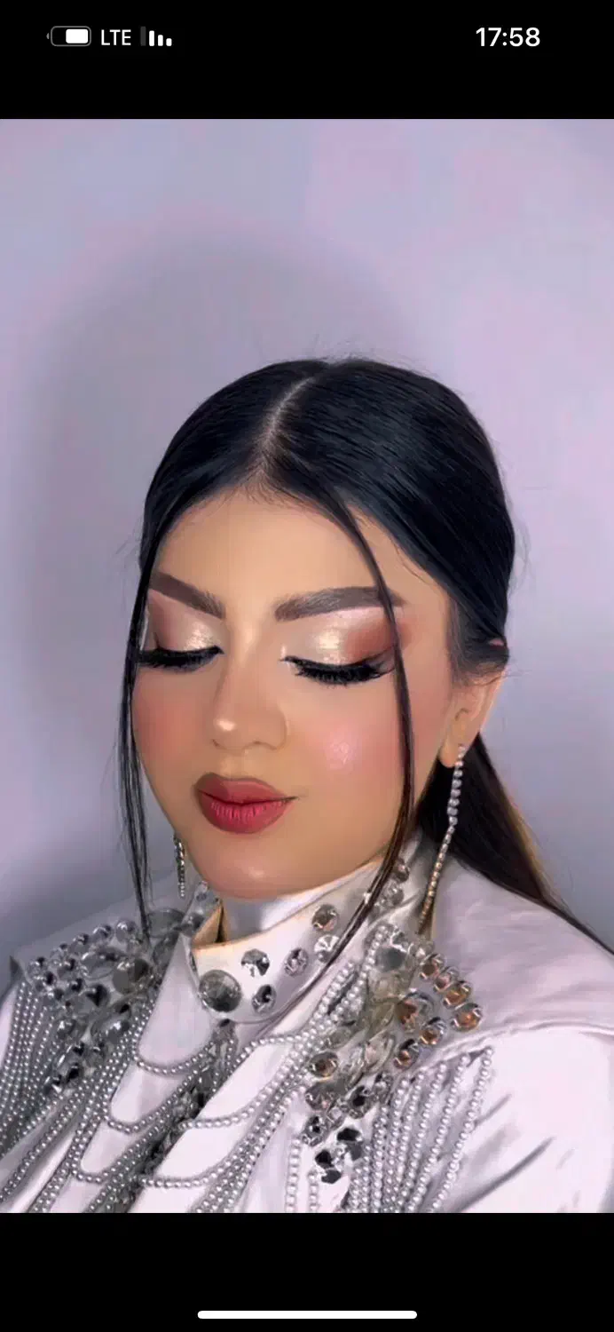 مکاپ و شنیون اقتصادی|خدمات آرایشگری و زیبایی|اهواز, گلستان|دیوار