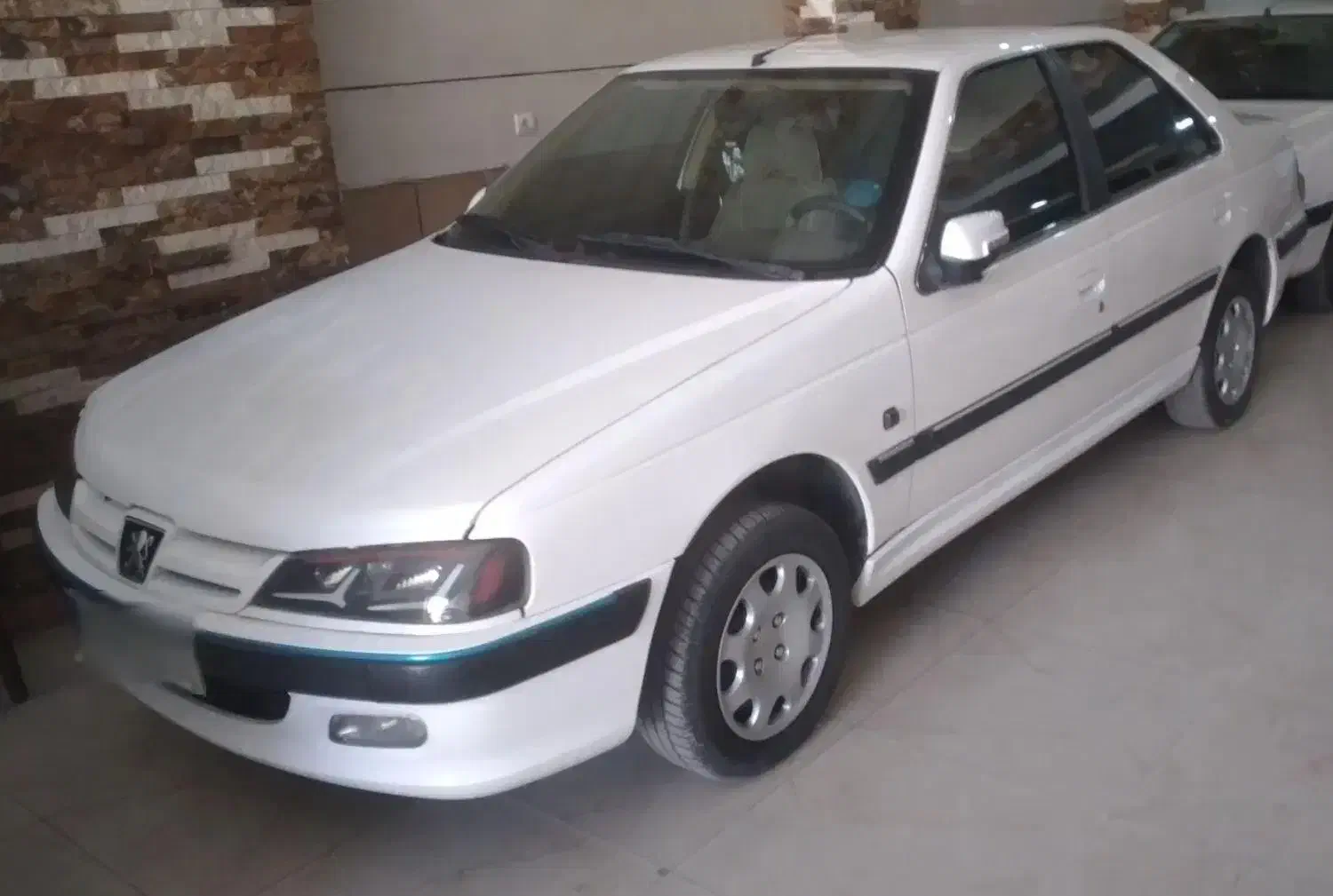 پژو پارس مدل ۹۳|خودرو سواری و وانت|بروجرد, |دیوار