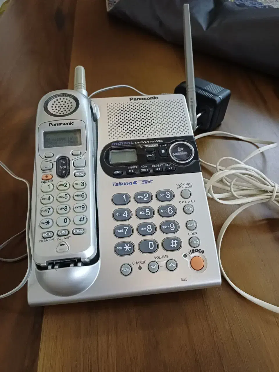تلفن بی سیم پاناسونیک ژاپن|تلفن رومیزی|رشت, بلوار گیلان|دیوار